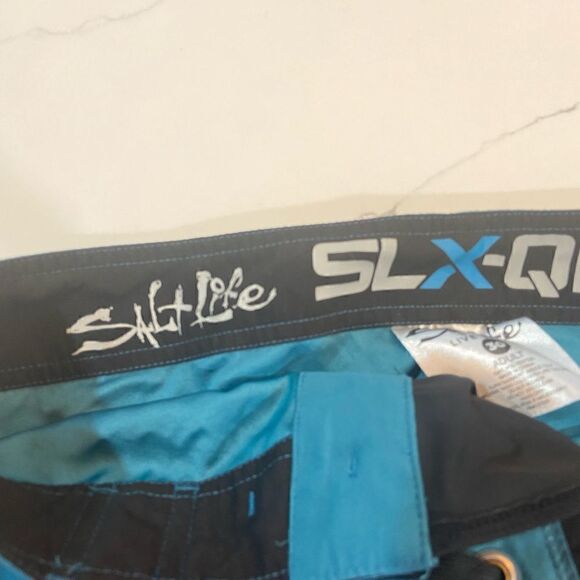 Salt Life Mens SLX/OD Board-shorts Size 30 Surf Skull Print Blue - Picture 6 of 9